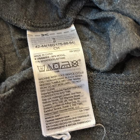 GAP Truesleep Jogger Bundle - Picture 9 of 9